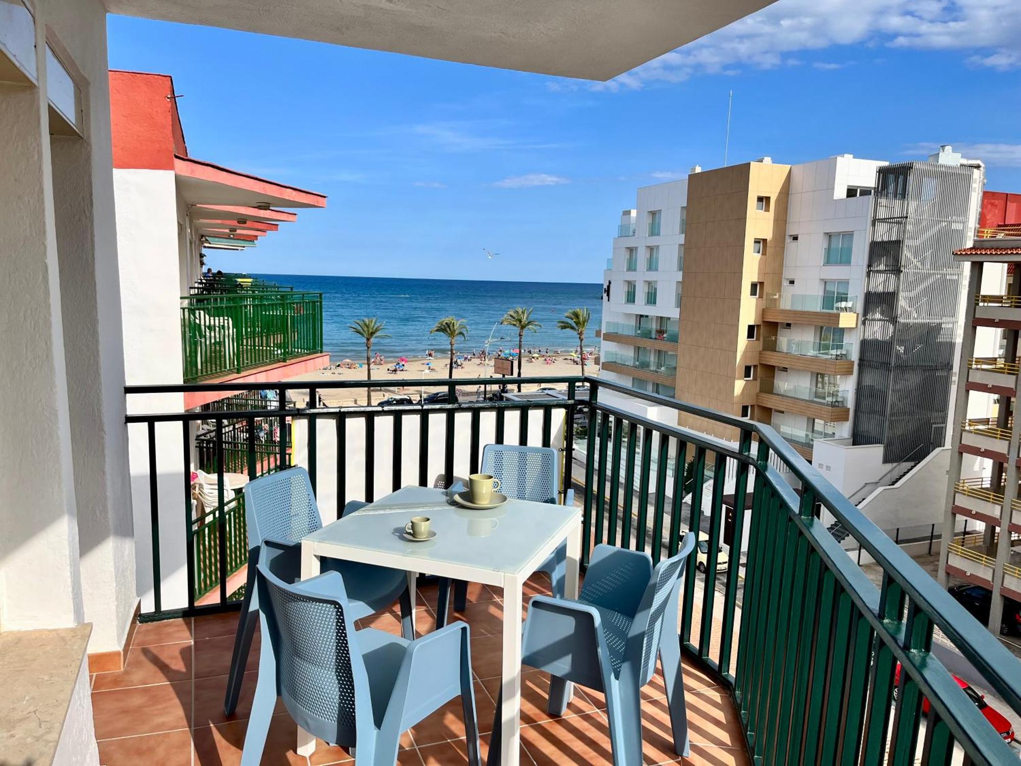 Апартаменты Peniscola Playa Les Doyes Экстерьер фото